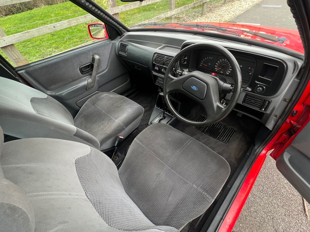 USED 1989 F FORD ESCORT FIREFLY // AUTOMATIC // 1.6 89BHP // 5d // px swap  