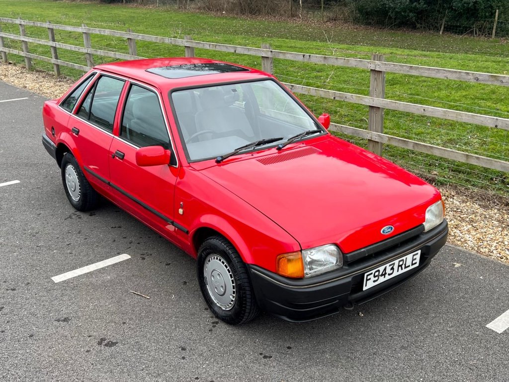 USED 1989 F FORD ESCORT FIREFLY // AUTOMATIC // 1.6 89BHP // 5d // px swap  
