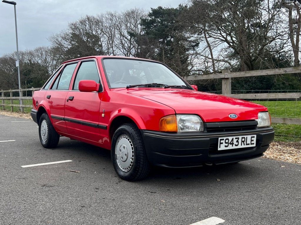 USED 1989 F FORD ESCORT FIREFLY // AUTOMATIC // 1.6 89BHP // 5d // px swap  