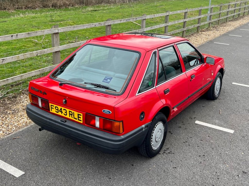 USED 1989 F FORD ESCORT FIREFLY // AUTOMATIC // 1.6 89BHP // 5d // px swap  