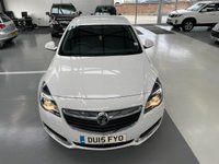 USED 2015 15 VAUXHALL INSIGNIA 2.0 DESIGN NAV CDTI ECOFLEX S/S 5d 138 BHP 