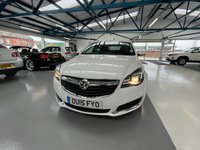 USED 2015 15 VAUXHALL INSIGNIA 2.0 DESIGN NAV CDTI ECOFLEX S/S 5d 138 BHP 