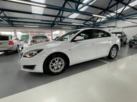 USED 2015 15 VAUXHALL INSIGNIA 2.0 DESIGN NAV CDTI ECOFLEX S/S 5d 138 BHP 