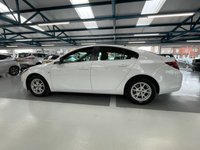 USED 2015 15 VAUXHALL INSIGNIA 2.0 DESIGN NAV CDTI ECOFLEX S/S 5d 138 BHP 