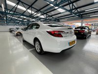 USED 2015 15 VAUXHALL INSIGNIA 2.0 DESIGN NAV CDTI ECOFLEX S/S 5d 138 BHP 