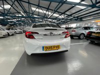 USED 2015 15 VAUXHALL INSIGNIA 2.0 DESIGN NAV CDTI ECOFLEX S/S 5d 138 BHP 