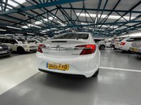 USED 2015 15 VAUXHALL INSIGNIA 2.0 DESIGN NAV CDTI ECOFLEX S/S 5d 138 BHP 