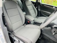 USED 2009 59 VOLKSWAGEN GOLF 1.6 BLUEMOTION SE TDI 5d 103 BHP 