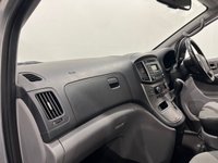 USED 2017 17 HYUNDAI i800 2.5 CRDI SE 5d 168 BHP Automatic , 8 Seater , Low mileage 36331 Miles