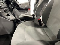 USED 2017 17 HYUNDAI i800 2.5 CRDI SE 5d 168 BHP Automatic , 8 Seater , Low mileage 36331 Miles