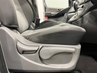 USED 2017 17 HYUNDAI i800 2.5 CRDI SE 5d 168 BHP Automatic , 8 Seater , Low mileage 36331 Miles