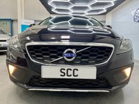 USED 2015 65 VOLVO V40 Cross Country 2.0 D4 SE Nav Hatchback 5dr Diesel Manual Euro 6 (s/s) (190 ps) Sat Nav, Heated Seats,&pound;20 TAX!