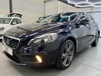 USED 2015 65 VOLVO V40 Cross Country 2.0 D4 SE Nav Hatchback 5dr Diesel Manual Euro 6 (s/s) (190 ps) Sat Nav, Heated Seats,&pound;20 TAX!