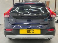 USED 2015 65 VOLVO V40 Cross Country 2.0 D4 SE Nav Hatchback 5dr Diesel Manual Euro 6 (s/s) (190 ps) Sat Nav, Heated Seats,&pound;20 TAX!
