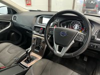 USED 2015 65 VOLVO V40 Cross Country 2.0 D4 SE Nav Hatchback 5dr Diesel Manual Euro 6 (s/s) (190 ps) Sat Nav, Heated Seats,&pound;20 TAX!