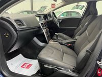 USED 2015 65 VOLVO V40 Cross Country 2.0 D4 SE Nav Hatchback 5dr Diesel Manual Euro 6 (s/s) (190 ps) Sat Nav, Heated Seats,&pound;20 TAX!