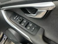 USED 2015 65 VOLVO V40 Cross Country 2.0 D4 SE Nav Hatchback 5dr Diesel Manual Euro 6 (s/s) (190 ps) Sat Nav, Heated Seats,&pound;20 TAX!