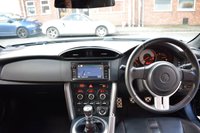 USED 2017 17 TOYOTA GT86 2.0 D-4S AERO 2d 197 BHP FACTORY AERO PK / FULL LEATHER