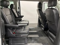 USED 2015 15 VOLKSWAGEN CARAVELLE 2.0 EXECUTIVE TDI BLUEMOTION TECHNOLOGY 5d 180 BHP 1 Owner, Automatic,  High Specification Executive Model
