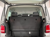 USED 2015 15 VOLKSWAGEN CARAVELLE 2.0 EXECUTIVE TDI BLUEMOTION TECHNOLOGY 5d 180 BHP 1 Owner, Automatic,  High Specification Executive Model