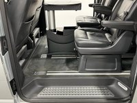 USED 2015 15 VOLKSWAGEN CARAVELLE 2.0 EXECUTIVE TDI BLUEMOTION TECHNOLOGY 5d 180 BHP 1 Owner, Automatic,  High Specification Executive Model