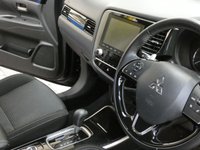 USED 2019 69 MITSUBISHI OUTLANDER 2.0 DESIGN 5d 148 BHP 7 SEATS APP BASED SAT NAV CAMERA HEATED SEATS PARKING SENSORS MITSUBISHI WARRANY TILL OCT 2024