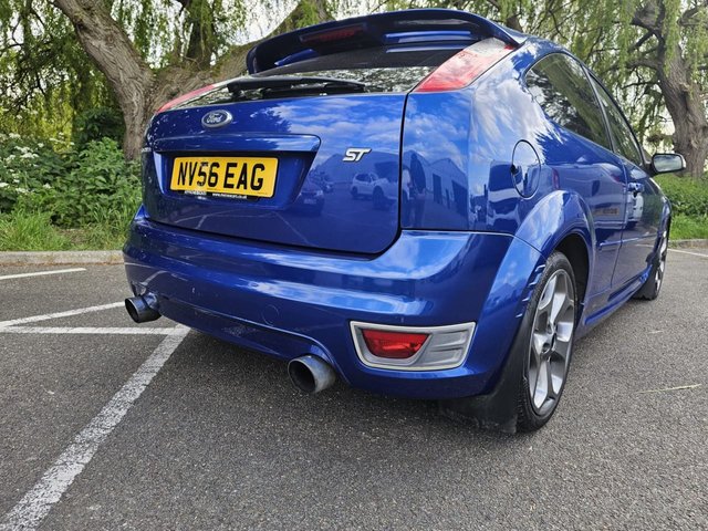 View our FORD FOCUS