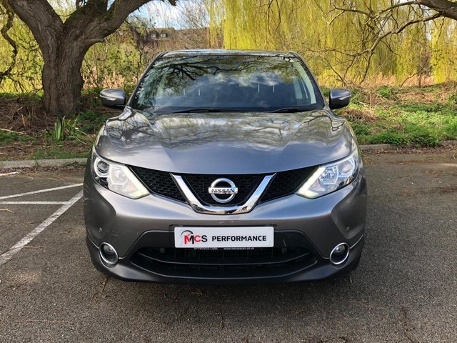 View our NISSAN QASHQAI