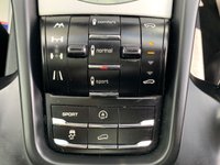 USED 2012 62 PORSCHE CAYENNE 3.0 D V6 TIPTRONIC 5d 245 BHP HUGE SPEC - 2012 PORSCHE CAYENNE 3.0 V6 DIESEL - TIP-TRONIC AUTOMATIC GEARBOX - FULL HEATED BLACK LEATHER - PANORAMIC GLASS ROOF - 21 INCH UPGRADE ALLOYS - SATELLITE NAVIGATION - DETATCHABLE TOW PACK - COMPREHENSIVE SERVICE HISTORY