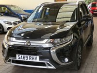 USED 2019 69 MITSUBISHI OUTLANDER 2.0 EXCEED 5d 148 BHP 7 SEATS SAT NAV LEATHER HEATED SEATS 1 OWNER MITSUBISHI WARRANTY NOV 2024