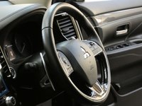 USED 2019 69 MITSUBISHI OUTLANDER 2.0 EXCEED 5d 148 BHP 7 SEATS SAT NAV LEATHER HEATED SEATS 1 OWNER MITSUBISHI WARRANTY NOV 2024