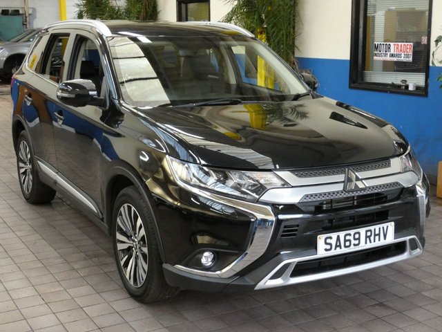 2019 69 Mitsubishi Outlander 2.0 EXCEED 5d 148 BHP