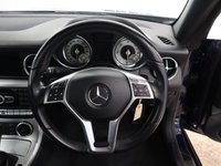 USED 2012 12 MERCEDES-BENZ SLK 2.1 SLK250 CDI BLUEEFFICIENCY AMG SPORT 2d 204 BHP WITH FITTED FACTORY EXTRAS AND IN SUPERB CONDITION THIS SLK IS STUNNING