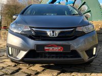 USED 2017 17 HONDA JAZZ 1.3 I-VTEC SE 5d 101 BHP 2017 HONDA JAZZ 1.3i V-TEC SE 5DR - 14,952 MILES ONLY - SERVICE HISTORY - 2 FORMER KEEPERS - BRIGHT SILVER ALLOYS - REAR PARKING SENSORS - ABS - DAB DIGITAL RADIO - CRUISE CONTROL