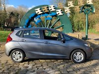 USED 2017 17 HONDA JAZZ 1.3 I-VTEC SE 5d 101 BHP 2017 HONDA JAZZ 1.3i V-TEC SE 5DR - 14,952 MILES ONLY - SERVICE HISTORY - 2 FORMER KEEPERS - BRIGHT SILVER ALLOYS - REAR PARKING SENSORS - ABS - DAB DIGITAL RADIO - CRUISE CONTROL