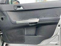 USED 2005 55 VOLVO V50 2.0 D SPORT 5d 135 BHP SUNROOF - HEATED SEATS