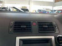 USED 2005 55 VOLVO V50 2.0 D SPORT 5d 135 BHP SUNROOF - HEATED SEATS