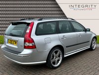 USED 2005 55 VOLVO V50 2.0 D SPORT 5d 135 BHP SUNROOF - HEATED SEATS