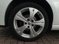 USED 2011 N RENAULT MEGANE 2.0 DYNAMIQUE TOMTOM VVT 2d 140 BHP LOW RATE FINANCE