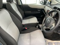 USED 2011 61 TOYOTA YARIS 1.3 VVT-I T SPIRIT 5d 98 BHP 