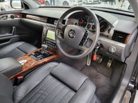 USED 2014 14 VOLKSWAGEN PHAETON 3.0 V6 TDI 4MOTION 4d 242 BHP 
