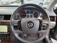 USED 2014 14 VOLKSWAGEN PHAETON 3.0 V6 TDI 4MOTION 4d 242 BHP 