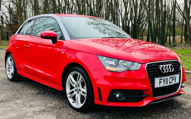 2011 11 Audi A1 1.6 TDI S LINE 3d 103 BHP