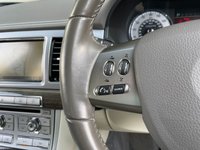USED 2011 61 JAGUAR XF 3.0 V6 PORTFOLIO 4d 240 BHP 