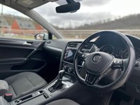 USED 2017 67 VOLKSWAGEN GOLF 1.6 SE NAVIGATION TDI BLUEMOTION TECHNOLOGY DSG 5d 114 BHP 