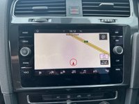USED 2017 67 VOLKSWAGEN GOLF 1.6 SE NAVIGATION TDI BLUEMOTION TECHNOLOGY DSG 5d 114 BHP 