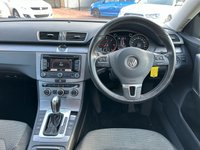 USED 2013 13 VOLKSWAGEN PASSAT 2.0 HIGHLINE TDI BLUEMOTION TECHNOLOGY DSG 4d 139 BHP FRONT AND REAR PARKING AID + AUTO HOLD +  START STOP +  KEYLESS START +  CLIMATE CONTROL +  CRUISE CONTROL +  BLUETOOTH +  DAB RADIO +  AUX +