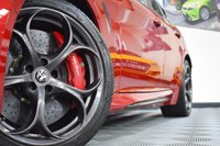 USED 2018 18 ALFA ROMEO GIULIA 2.9 V6 BITURBO QUADRIFOGLIO 4d 503 BHP CARBON CERAMICS & BUCKET SEATS