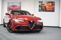 USED 2018 18 ALFA ROMEO GIULIA 2.9 V6 BITURBO QUADRIFOGLIO 4d 503 BHP CARBON CERAMICS & BUCKET SEATS