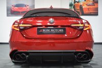 USED 2018 18 ALFA ROMEO GIULIA 2.9 V6 BITURBO QUADRIFOGLIO 4d 503 BHP CARBON CERAMICS & BUCKET SEATS